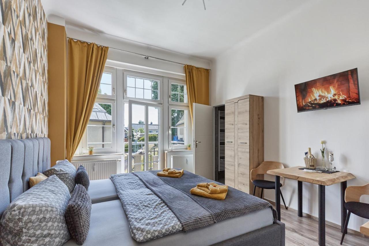 Pension Haus Zedtwitz Bad Elster Exteriör bild