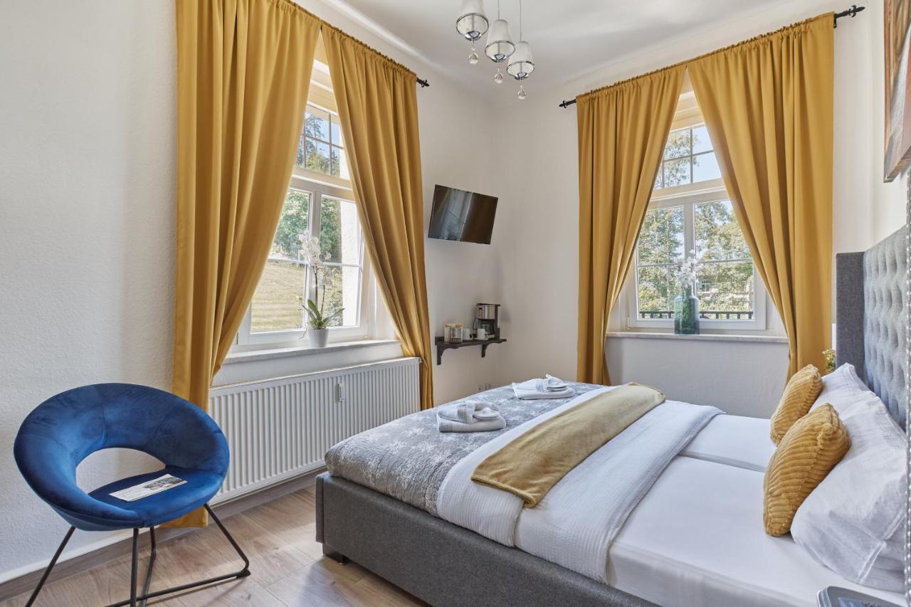 Pension Haus Zedtwitz Bad Elster Exteriör bild